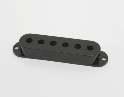Göldo Strat-Singlecoil cover / Plastic sort
