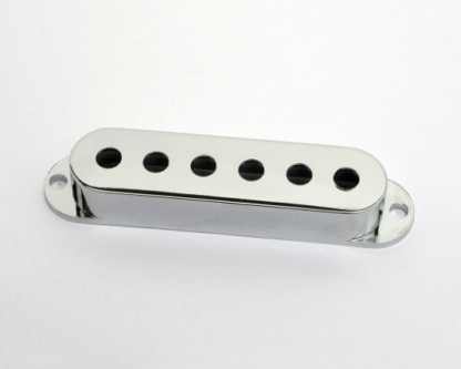 Göldo Strat-Singlecoil cover / Plastic chrome-coloured