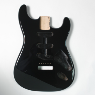 Göldo Strat-Shape Body / SSS / Alder / black