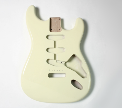 Göldo Strat-Shape Body / SSS / Alder / vintage white