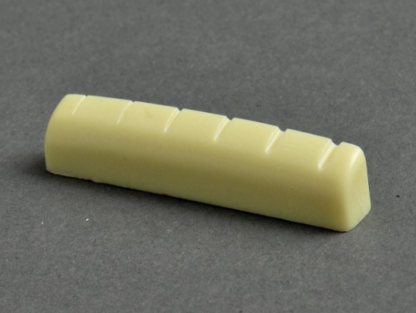 Göldo Duro Nut / guitar 42 x 6 x 9mm. SNA42