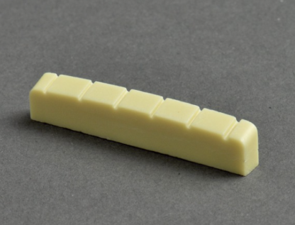 Göldo Duro Nut / guitar 48 x 5 x 9,5mm. SNA46