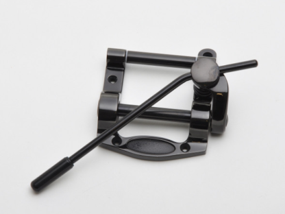 Göldo "G5" Tremolo black. TGD5B