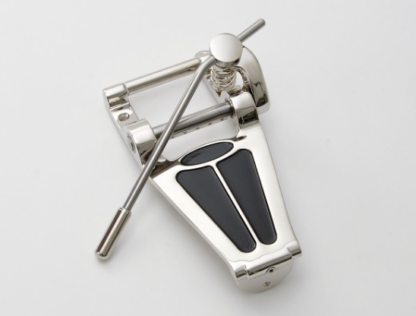 Göldo "G7" Tremolo nickel. TGD7N