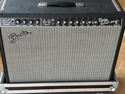 Fender Twin Reverb Amp (brugt) m. flightcase. SOLGT - Image 2