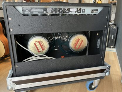Fender Twin Reverb Amp (brugt) m. flightcase. SOLGT - Image 4