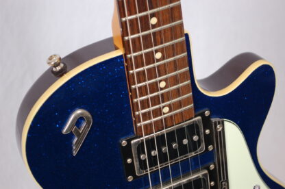 Duesenberg V-Caster Blue Sparkle Tremolo (brugt årg. 2001) SOLGT - Image 6