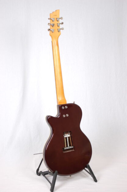 Duesenberg V-Caster Blue Sparkle Tremolo (brugt årg. 2001) SOLGT - Image 9