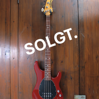 Music Man Sterling 4HB m. hardcase brugt. SOLGT