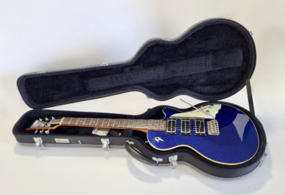 Duesenberg V-Caster Blue Sparkle Tremolo (brugt årg. 2001) SOLGT - Image 12