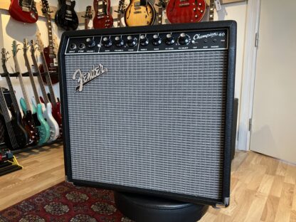 Fender Champion 40 (brugt). SOLGT