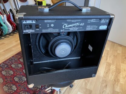 Fender Champion 40 (brugt). SOLGT - Image 2