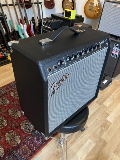 Fender Champion 40 (brugt). SOLGT - Image 3