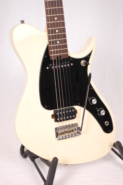Aria Pro II Jet-B’tone – Baritone (brugt, men som ny). SOLGT - Image 3
