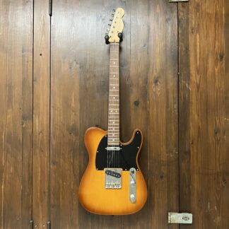 Fender American Performer Telecaster Honey Burst m. gigbag (brugt, men som ny)