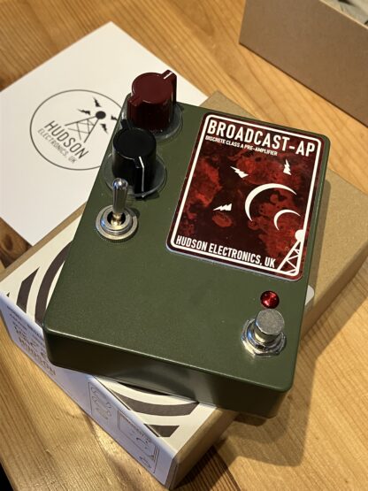 Hudson Electronics BROADCAST-AP Green Limited Edition pre-amp (brugt) - Image 3