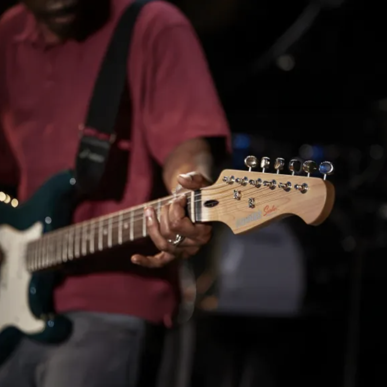 Donner DST-400B el-guitar mørkegrøn m. gigbag og tilbehør - Billede 4