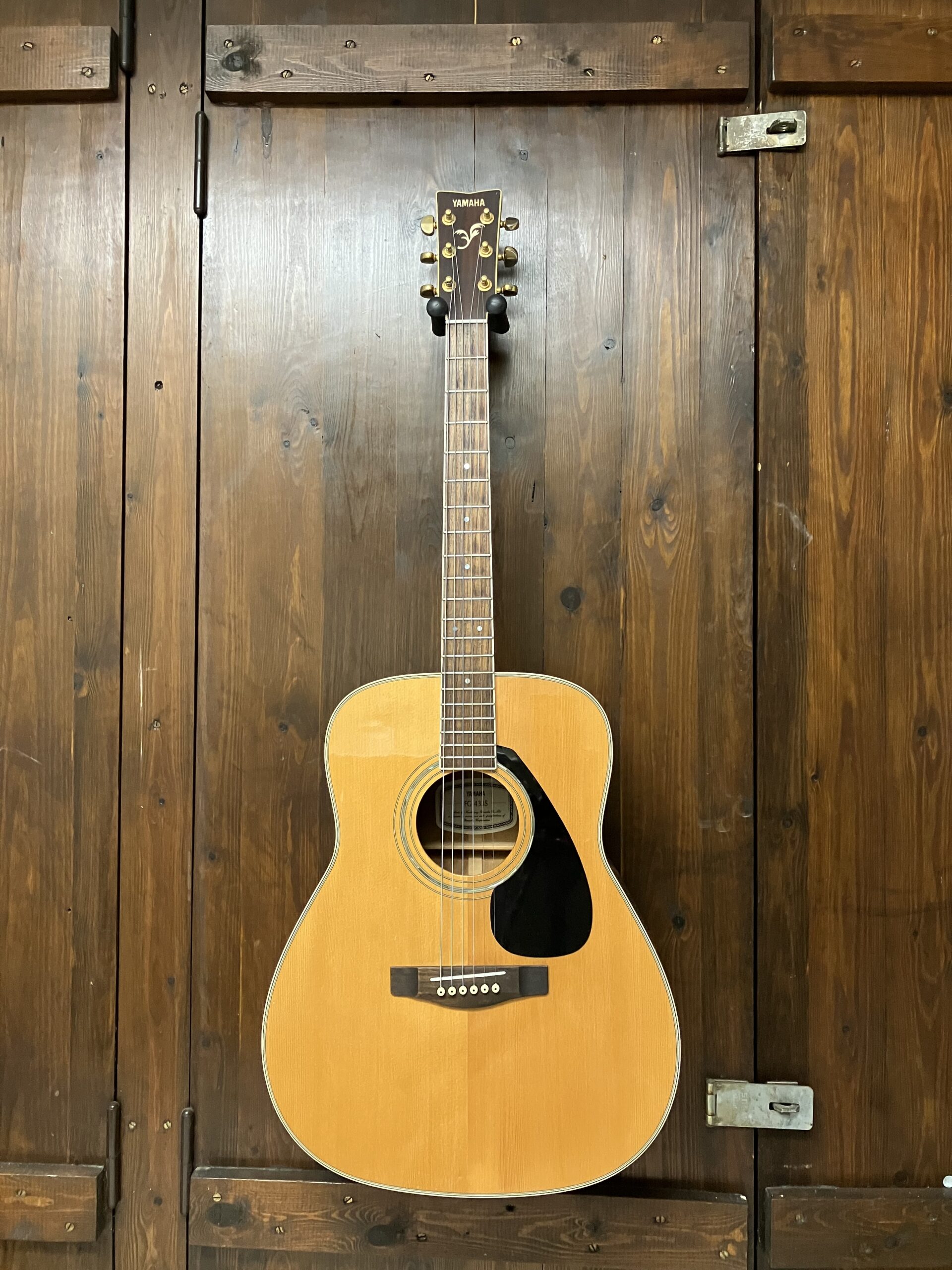 Yamaha FG433S Solid Spruce Top Dreadnought (brugt)